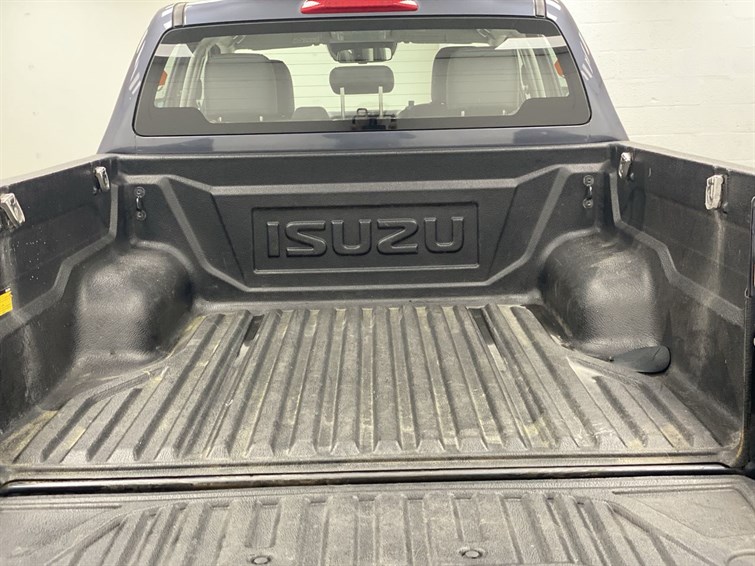 Used Isuzu D-Max 2023 for sale - 77840841: Photo 65