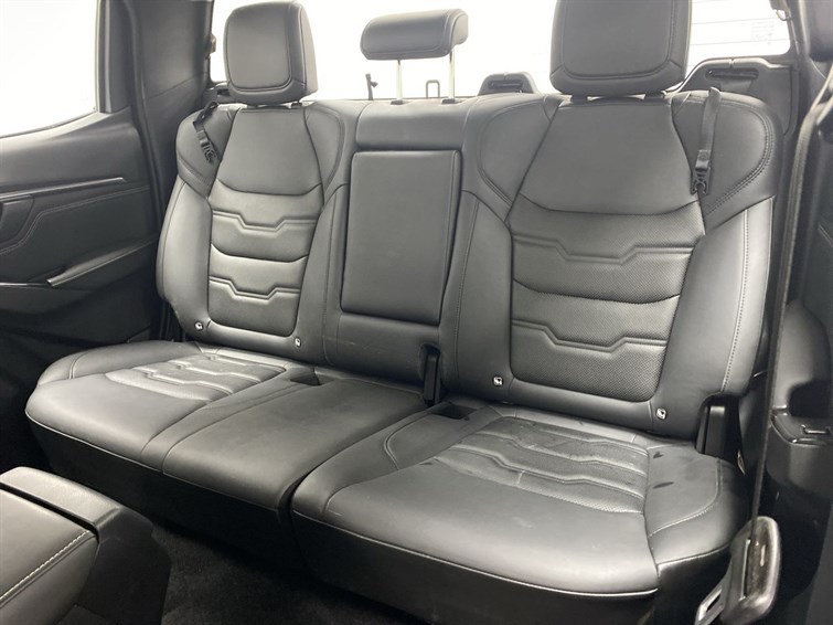 Used Isuzu D-Max 2023 for sale - 77840841: Photo 8