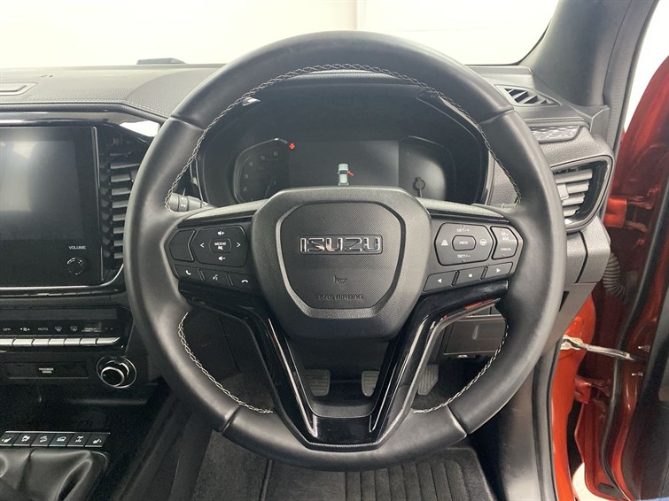 Used Isuzu D-Max 2024 for sale - 77539344: Photo 44