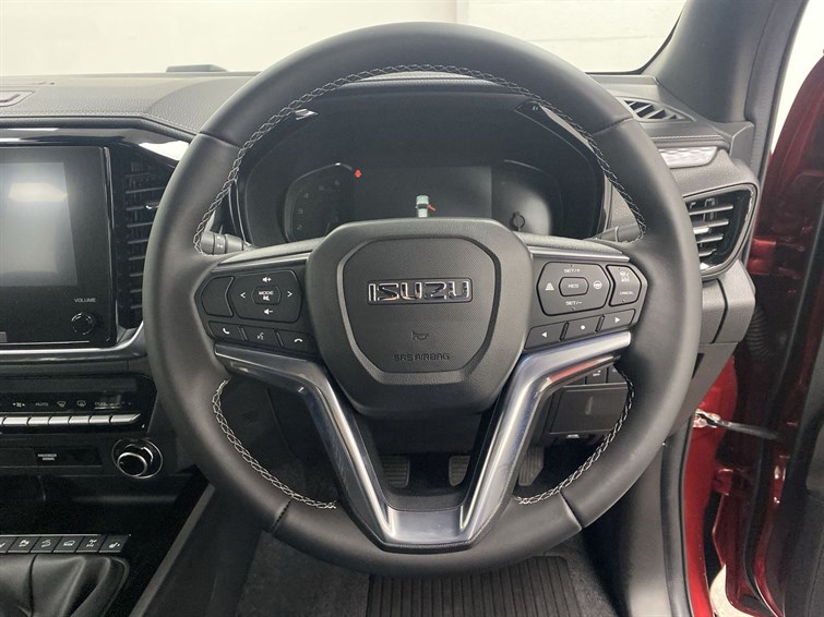 Used Isuzu D-Max 2025 for sale - 78091721: Photo 44