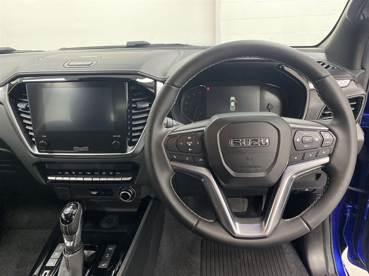 Used Isuzu D-Max 2024 for sale - 77210621: Photo 37