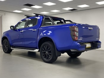 Used Isuzu D-Max 2024 for sale - 77210621: Photo