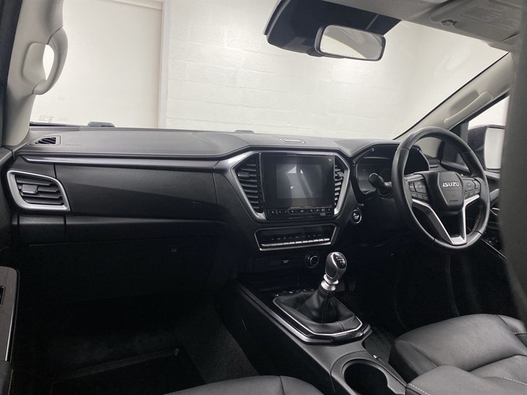 Used Isuzu D-Max 2022 for sale - 77210418: Photo 2