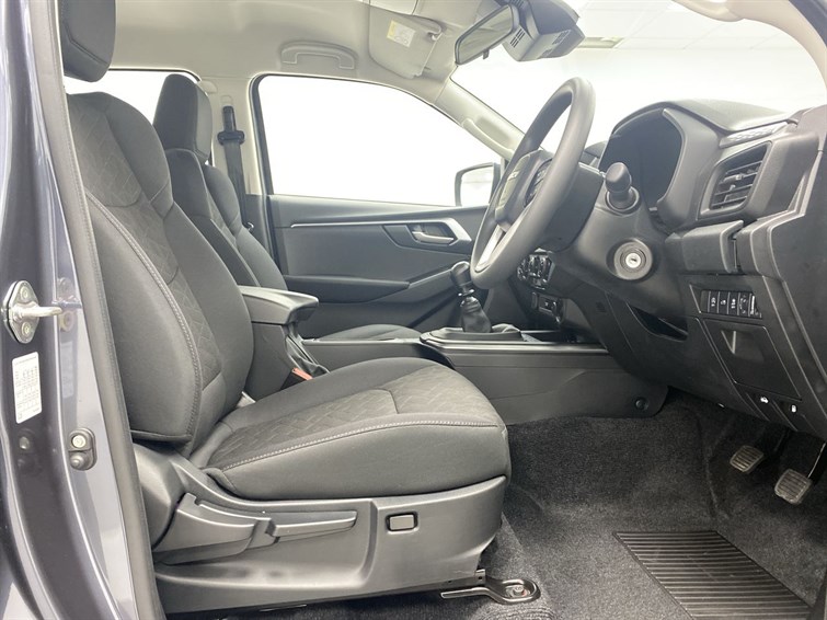 Used Isuzu D-Max 2025 for sale - 77239224: Photo 32