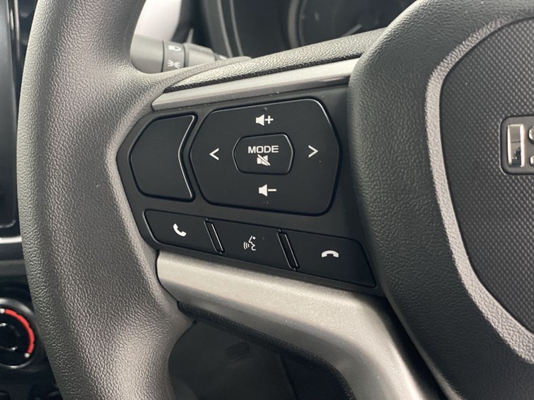 Used Isuzu D-Max 2025 for sale - 77239224: Photo 38