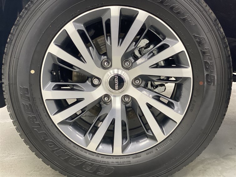 Used Isuzu D-Max 2025 for sale - 77210555: Photo 9