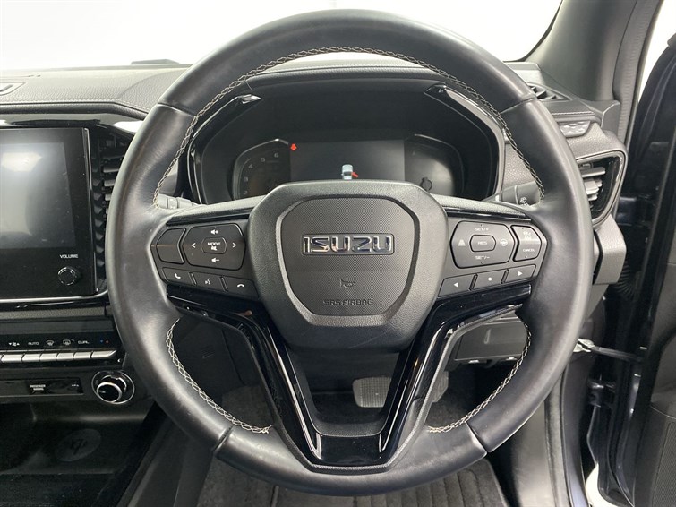 Used Isuzu D-Max 2024 for sale - 77210634: Photo 44