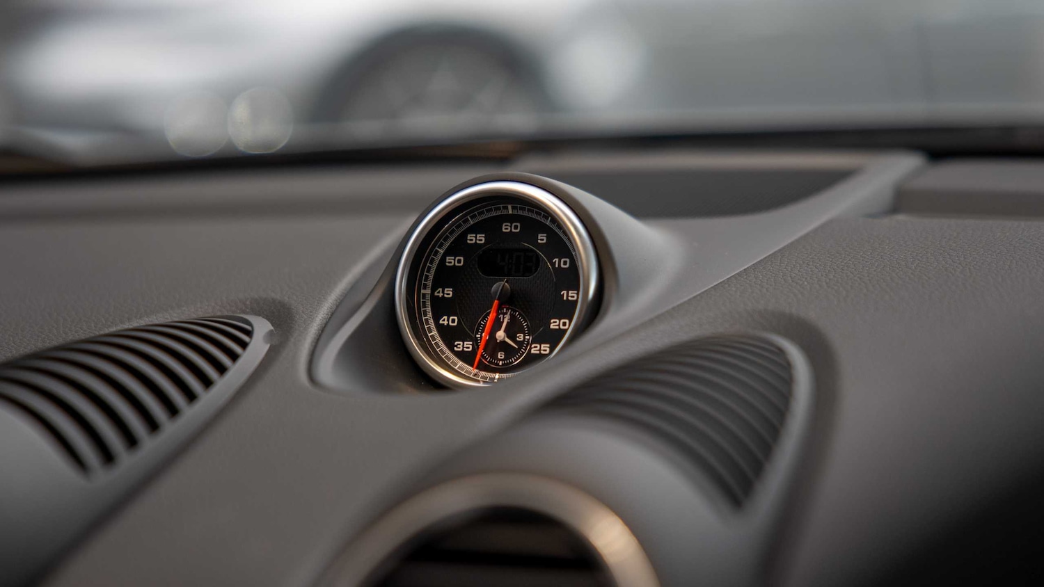 Used Porsche Cayman 2025 for sale - 76475767: Photo 18