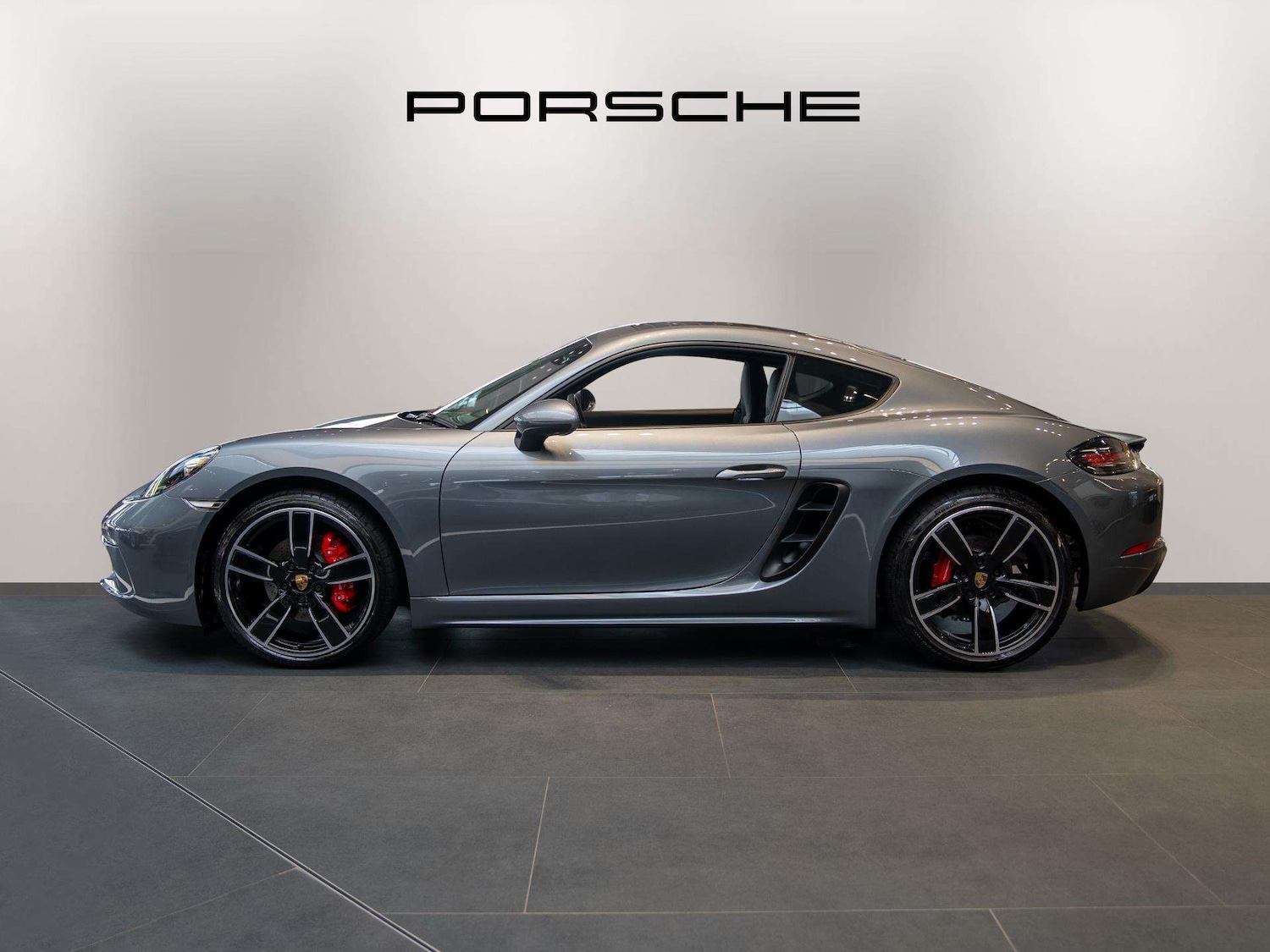 Used Porsche Cayman 2025 for sale - 76475767: Photo 3