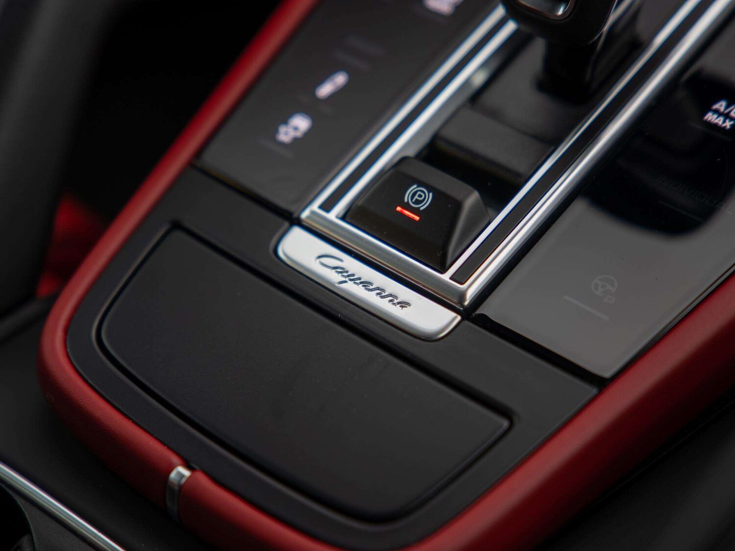 Used Porsche Cayenne 2023 for sale - 77811057: Photo 31