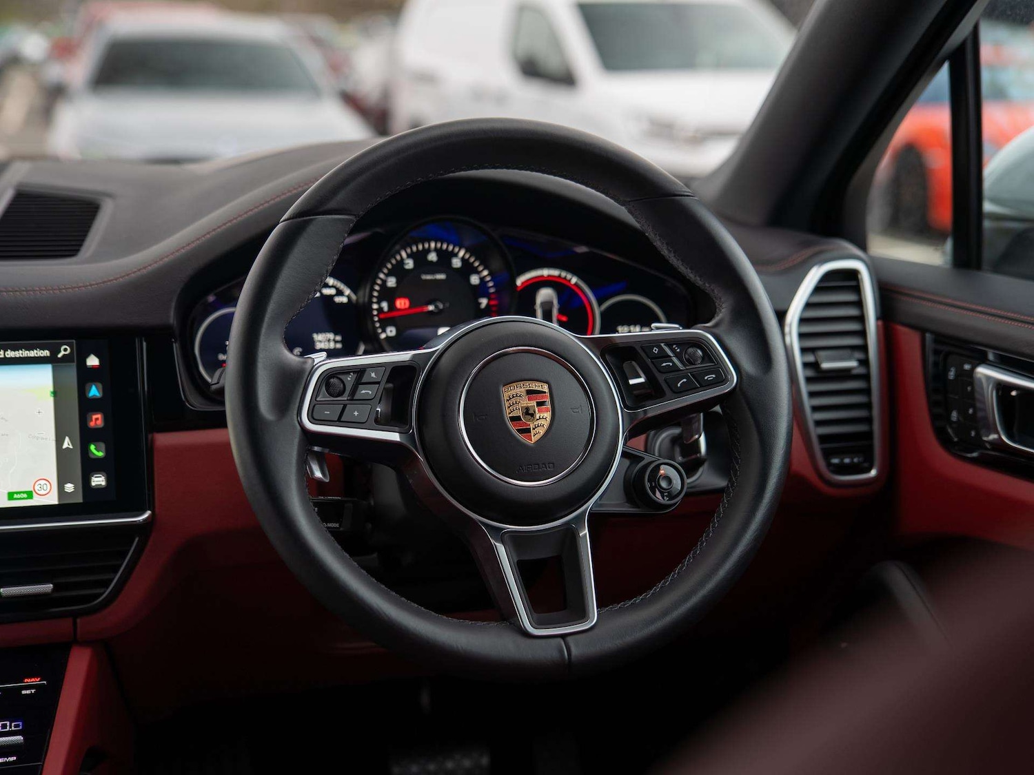 Used Porsche Cayenne 2023 for sale - 77811057: Photo 8