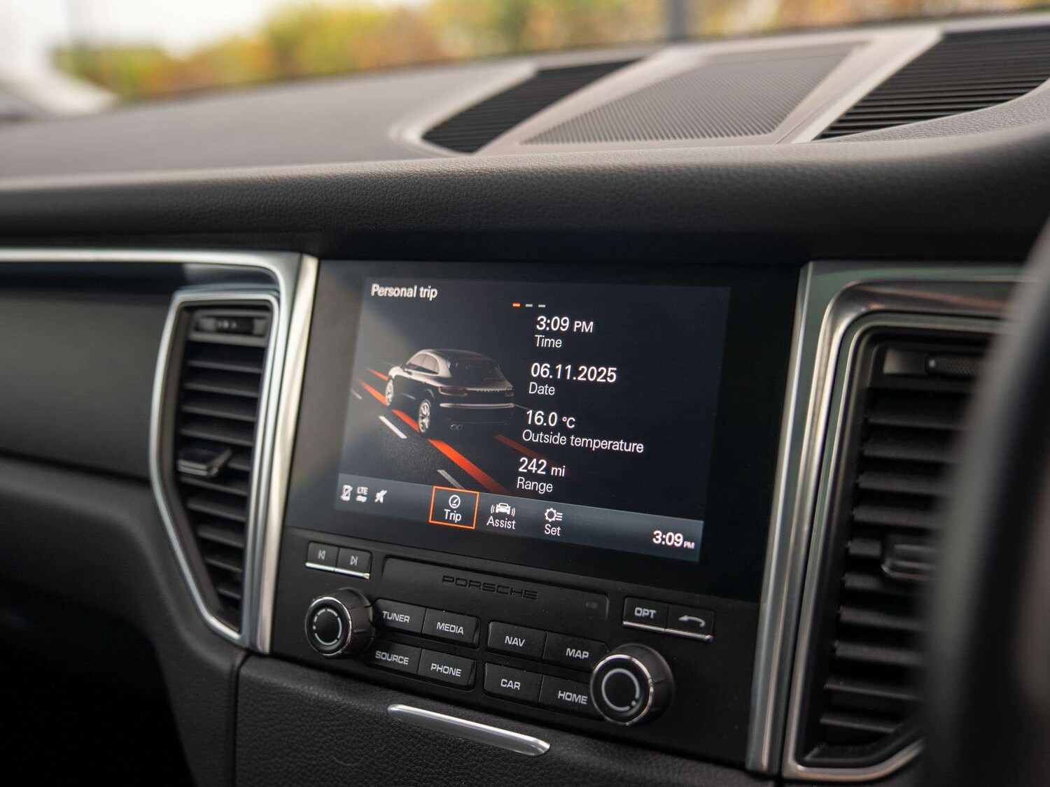 Used Porsche Macan 2017 for sale - 76553258: Photo 15