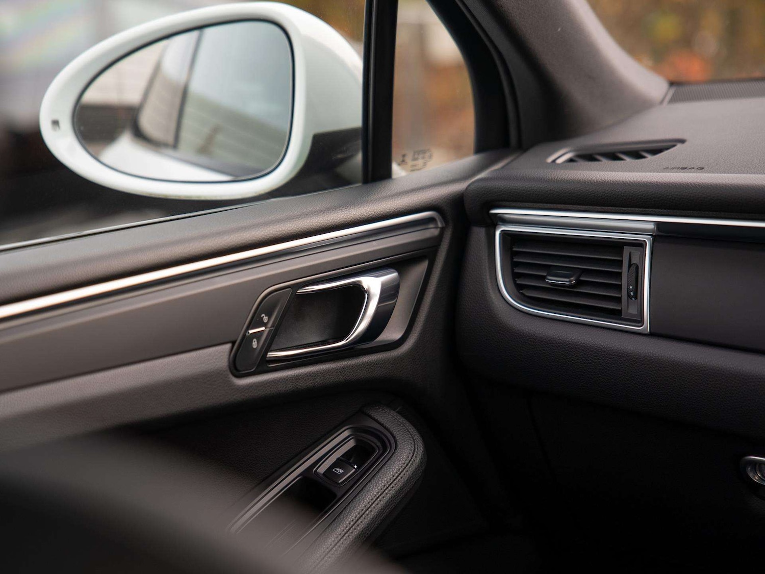 Used Porsche Macan 2017 for sale - 76553258: Photo 23