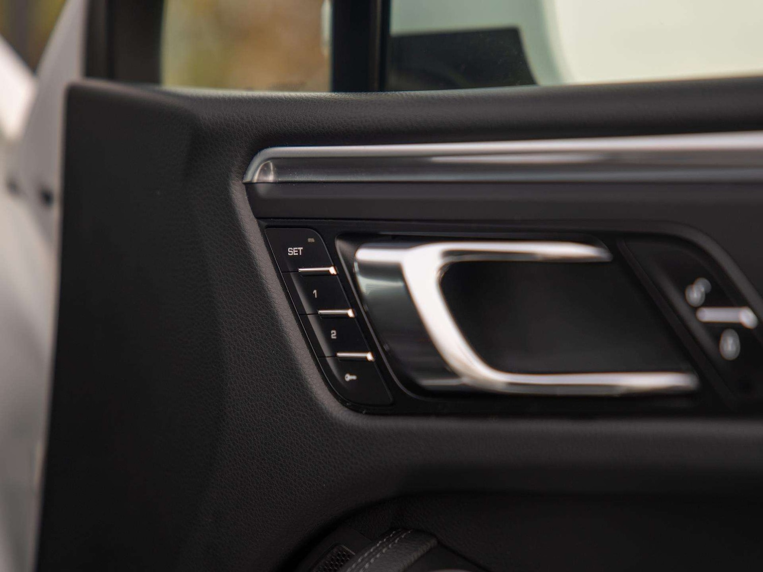 Used Porsche Macan 2017 for sale - 76553258: Photo 27