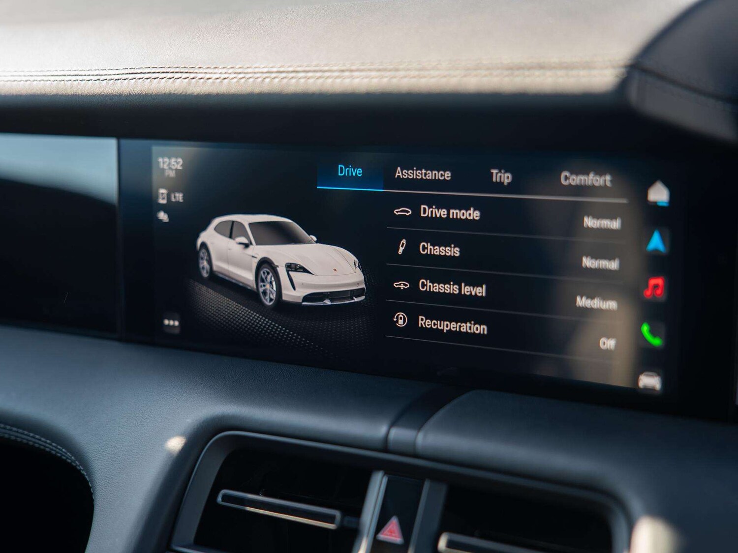 Used Porsche Taycan 2022 for sale - 78023919: Photo 19