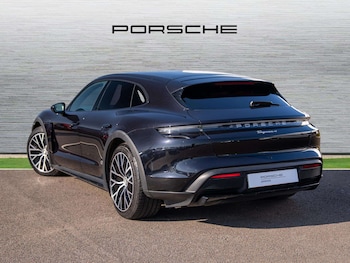 Used Porsche Taycan 2022 for sale - 78023919: Photo