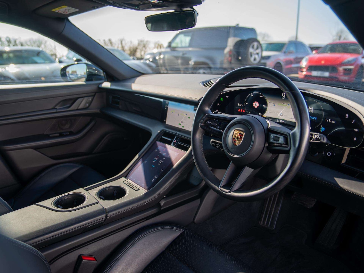 Used Porsche Taycan 2022 for sale - 78023919: Photo 3