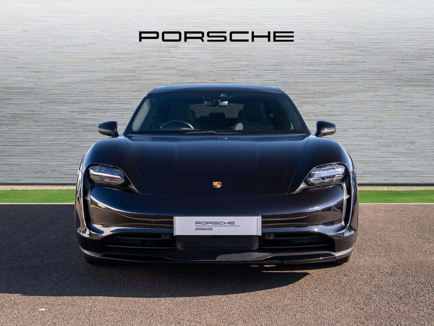 Used Porsche Taycan 2022 for sale - 78023919: Photo 6