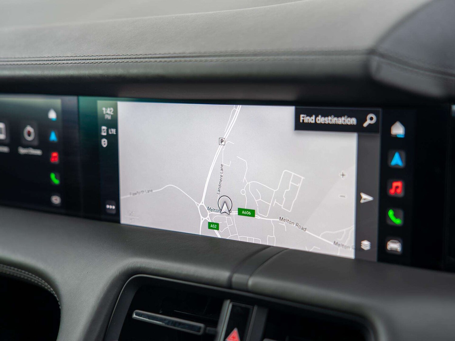 Used Porsche Taycan 2021 for sale - 78089949: Photo 23