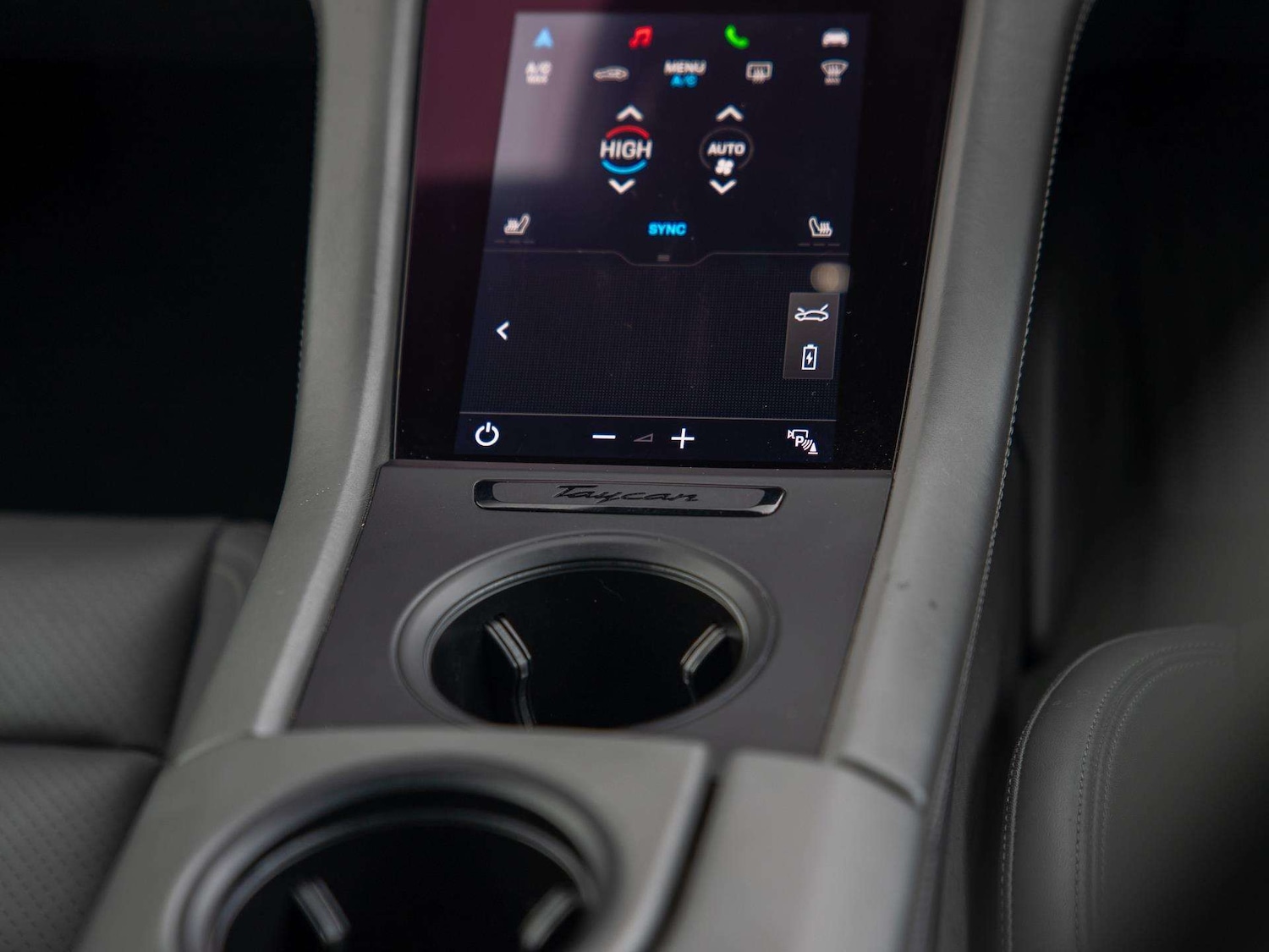 Used Porsche Taycan 2021 for sale - 78089949: Photo 30