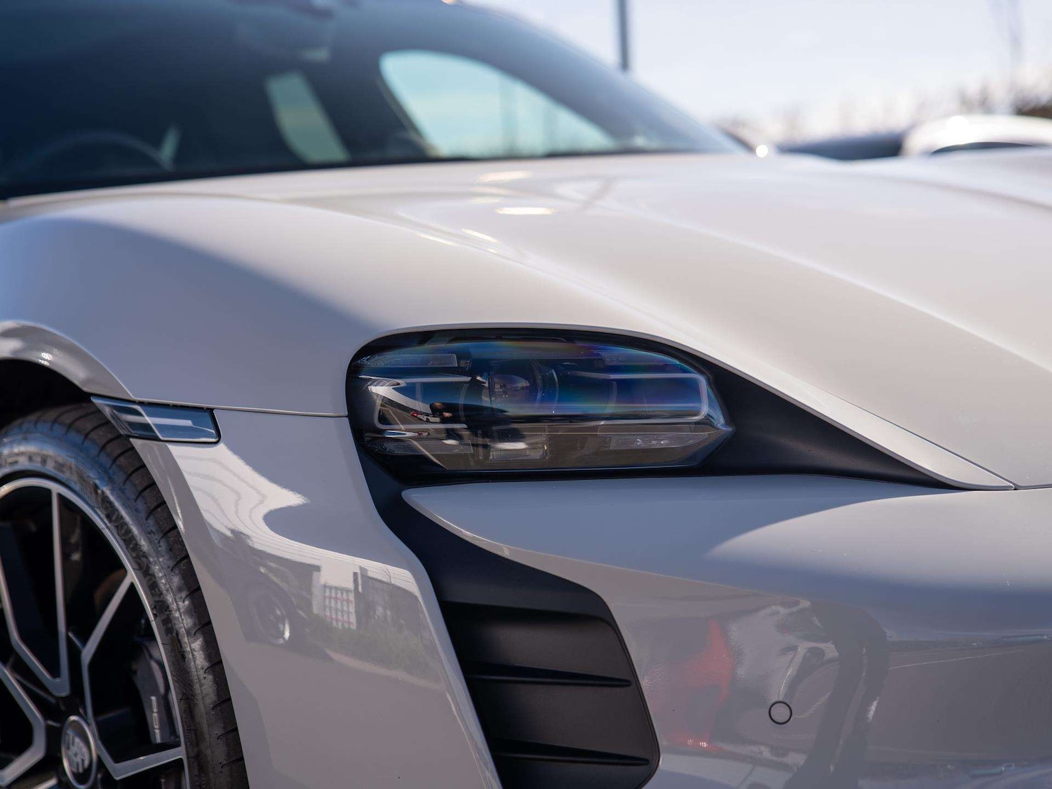 Used Porsche Taycan 2022 for sale - 77942875: Photo 20