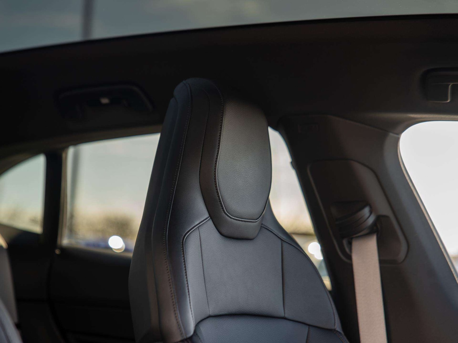 Used Porsche Taycan 2022 for sale - 77942875: Photo 21