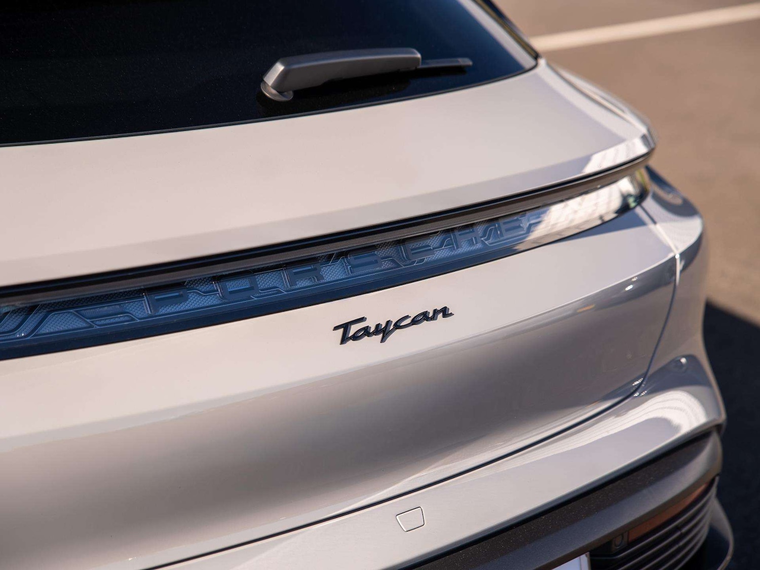 Used Porsche Taycan 2022 for sale - 77942875: Photo 32