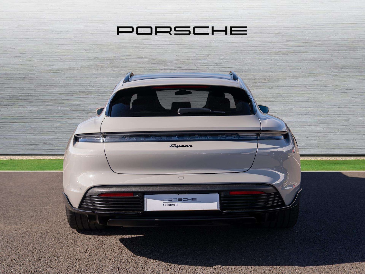 Used Porsche Taycan 2022 for sale - 77942875: Photo 7