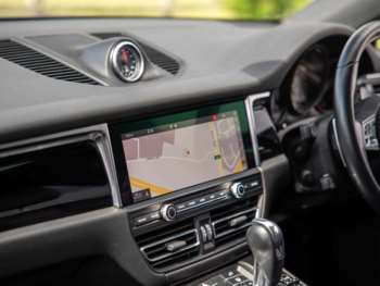Used Porsche Macan 2021 for sale - 75329370: Photo