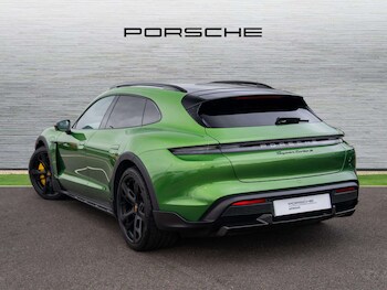 Used Porsche Taycan 2022 for sale - 77960945: Photo