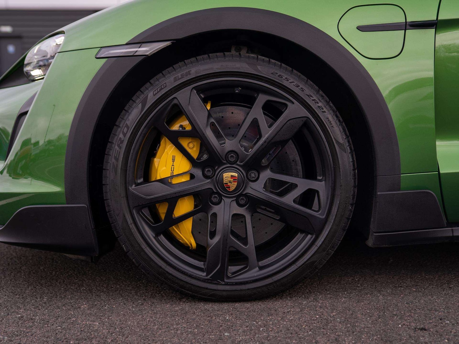 Used Porsche Taycan for sale - 77960945: Photo 4