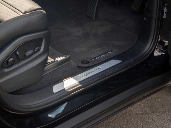 Used Porsche Cayenne 2025 for sale - 75818343: Photo 35