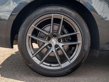 Used Porsche Macan 2024 for sale - 79319643: Photo