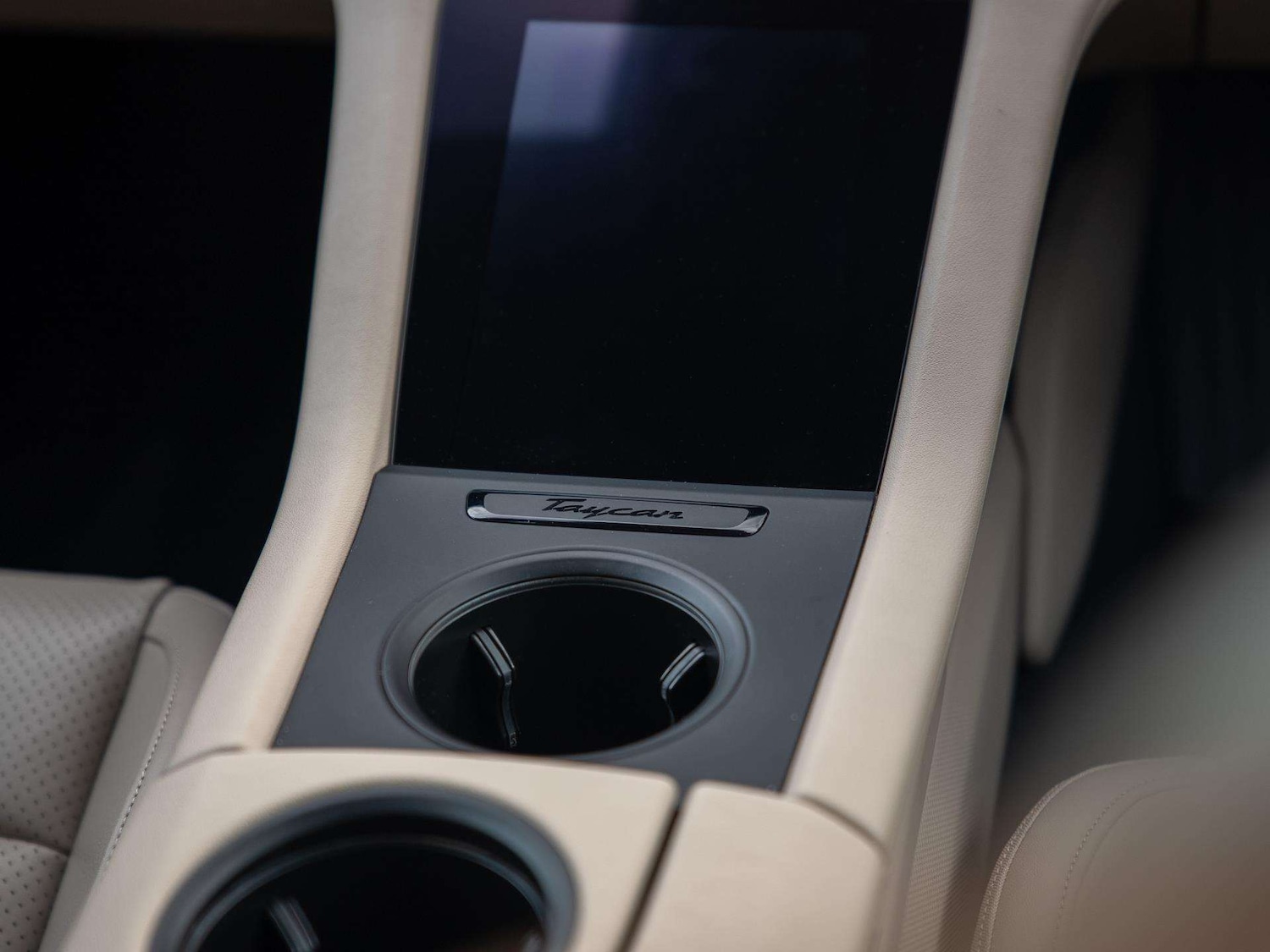 Used Porsche Taycan 2022 for sale - 76553214: Photo 14