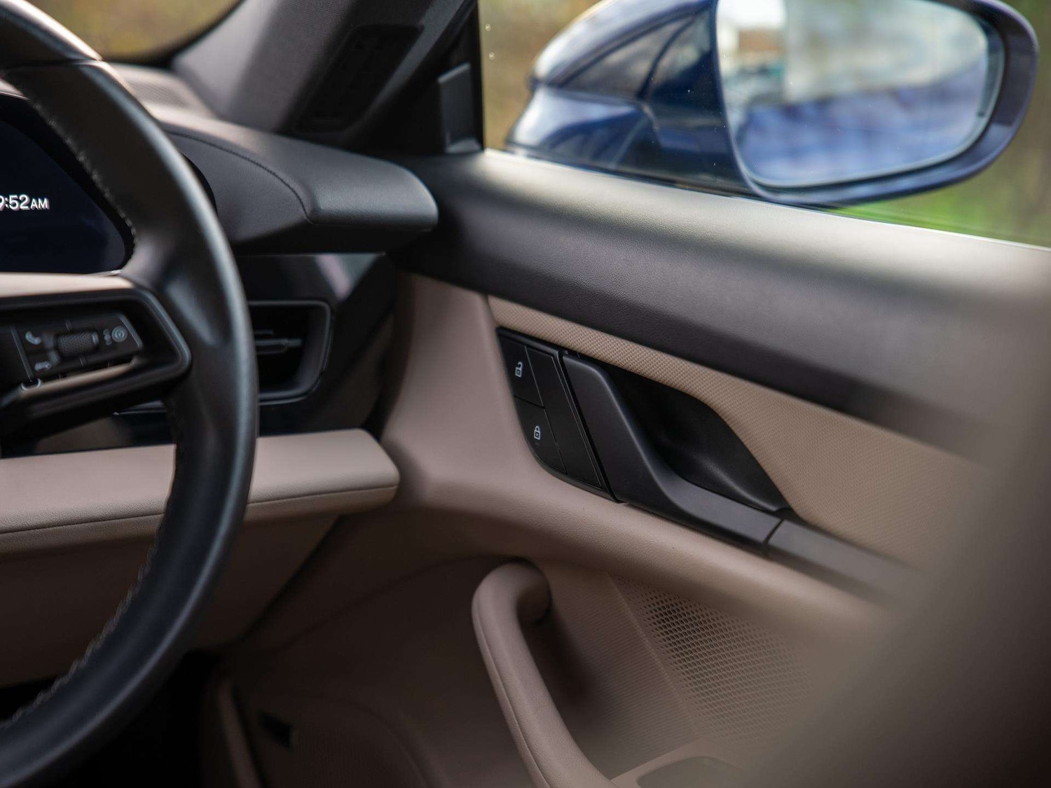 Used Porsche Taycan 2022 for sale - 76553214: Photo 28