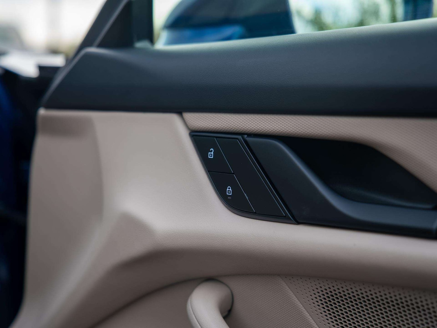 Used Porsche Taycan 2022 for sale - 76553214: Photo 30