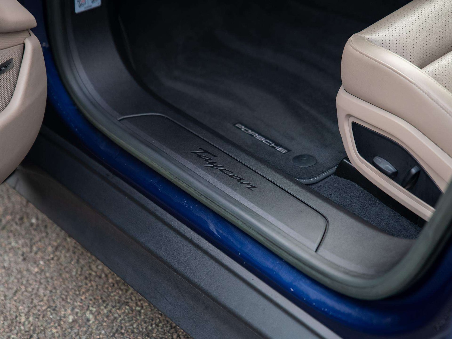 Used Porsche Taycan 2022 for sale - 76553214: Photo 33