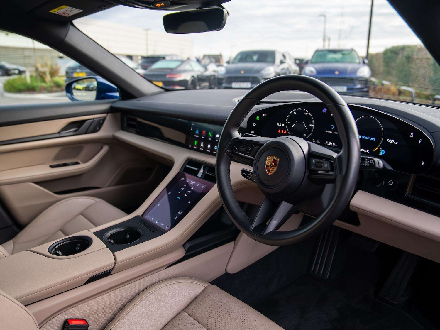 Used Porsche Taycan 2022 for sale - 76553214: Photo 8