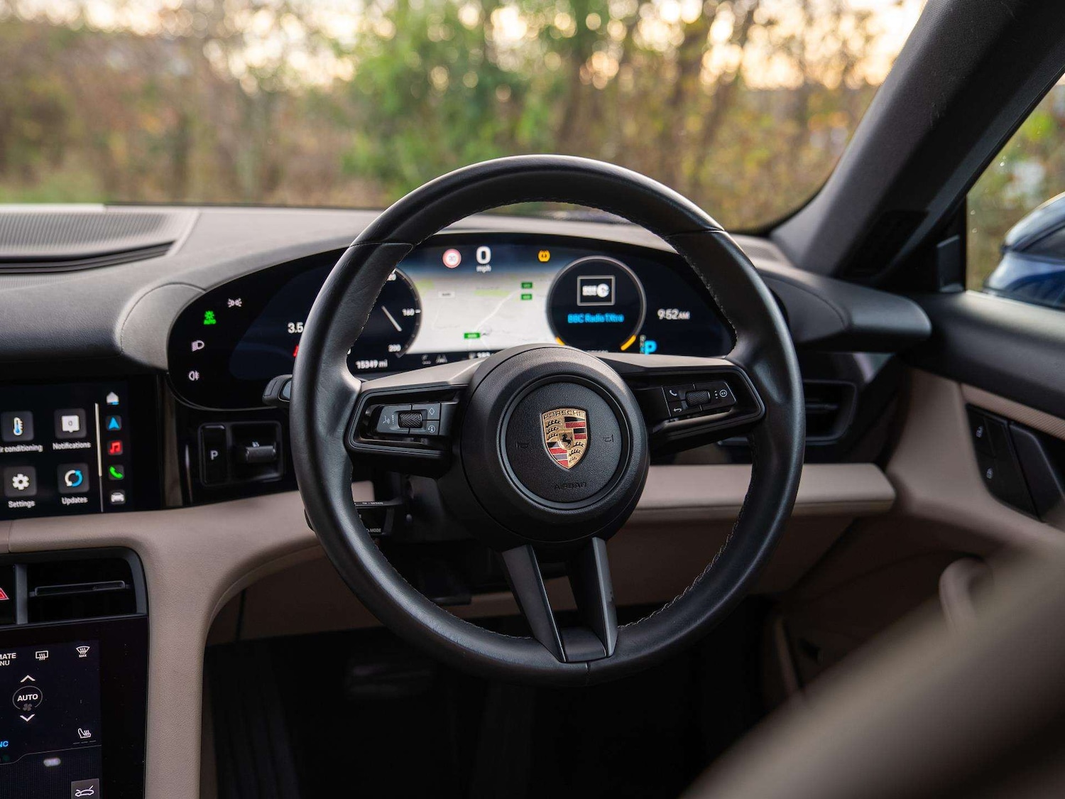 Used Porsche Taycan 2022 for sale - 76553214: Photo 9