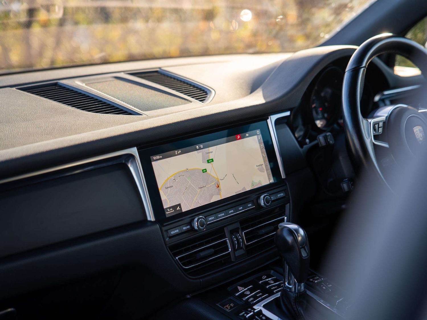 Used Porsche Macan 2020 for sale - 76553064: Photo 10