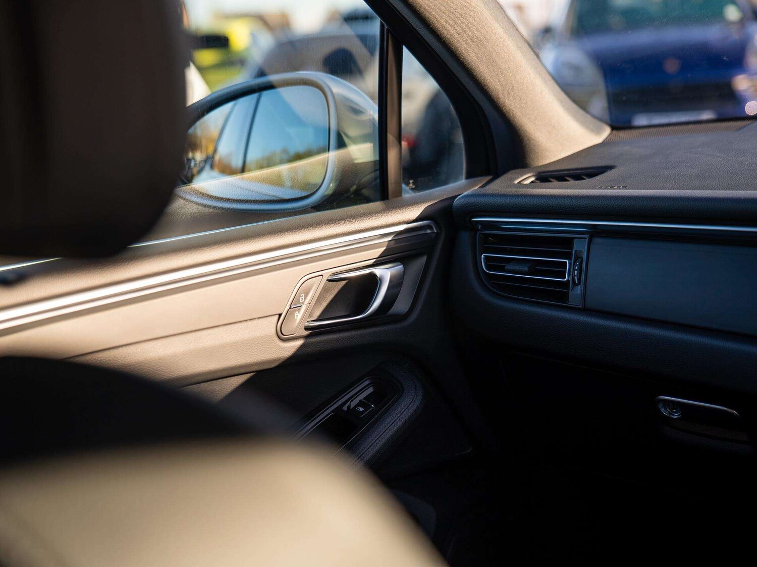 Used Porsche Macan 2020 for sale - 76553064: Photo 14