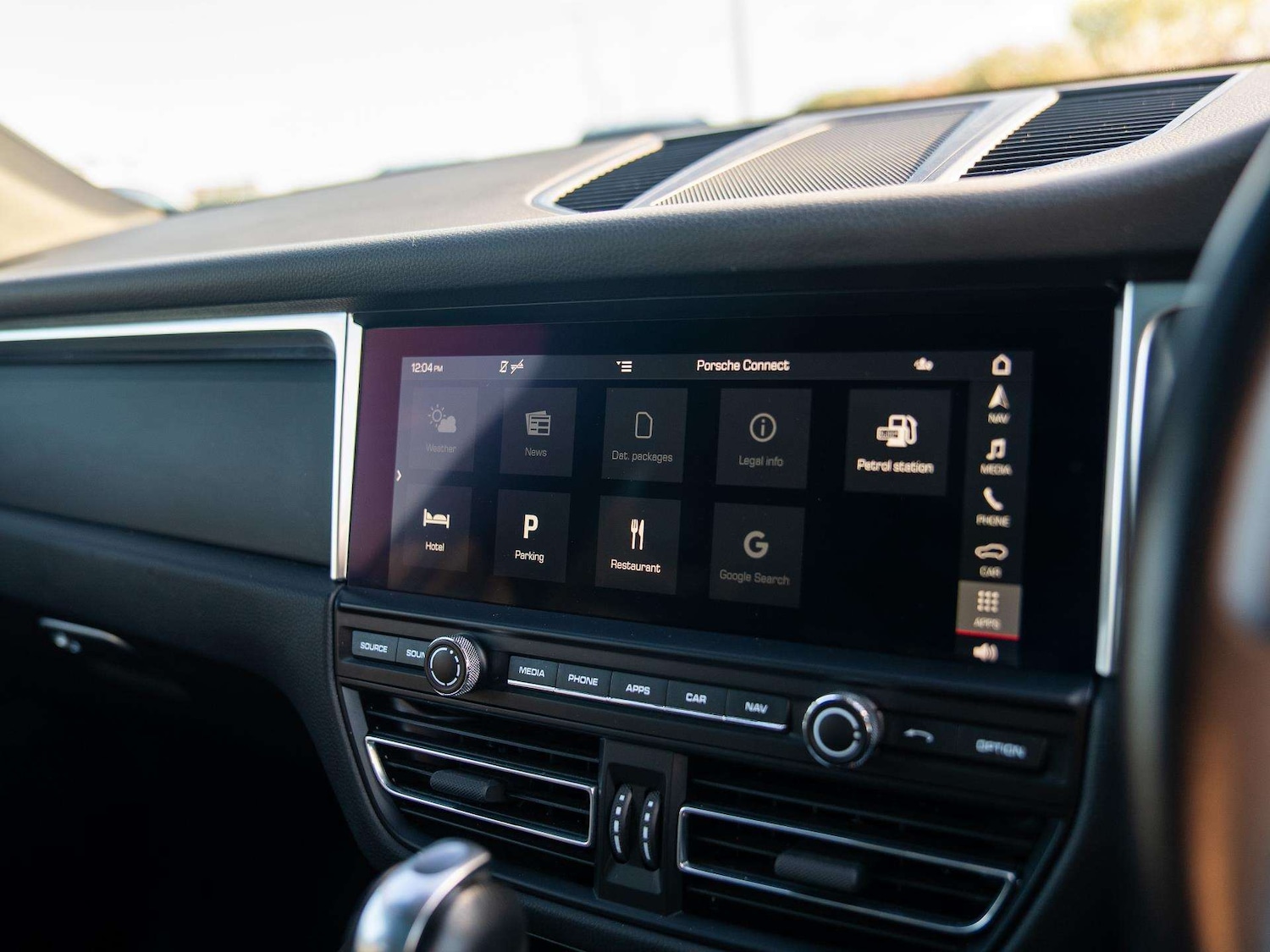 Used Porsche Macan 2020 for sale - 76553064: Photo 15