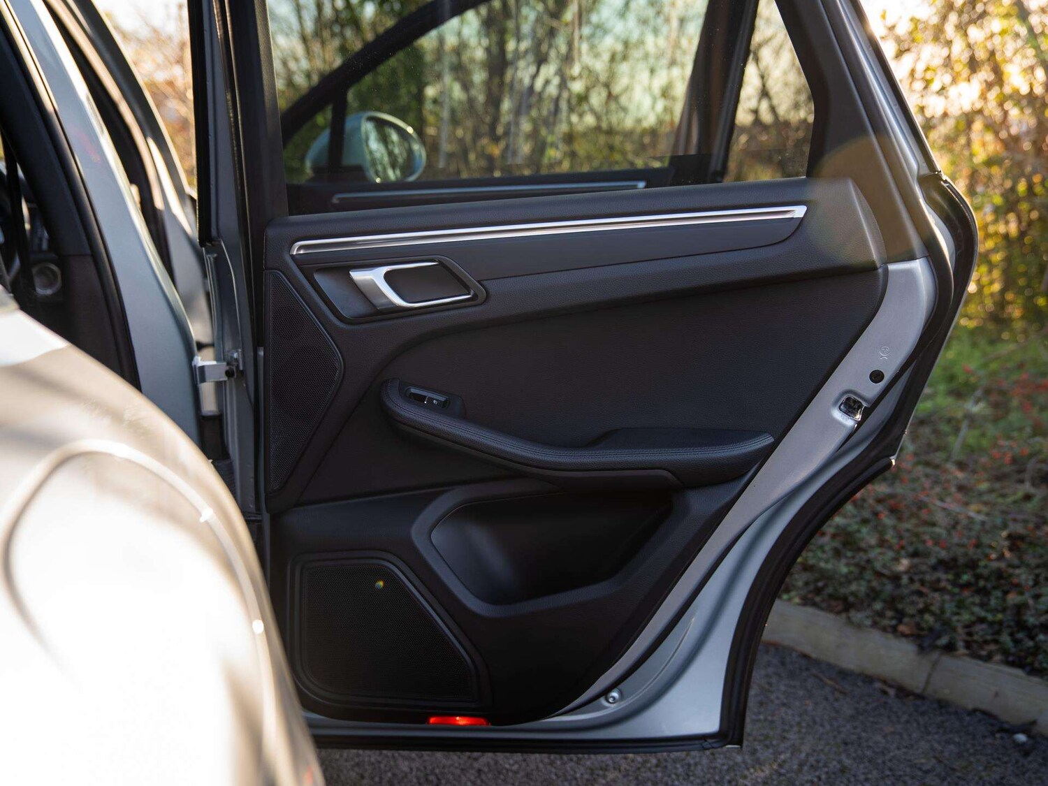 Used Porsche Macan 2020 for sale - 76553064: Photo 29