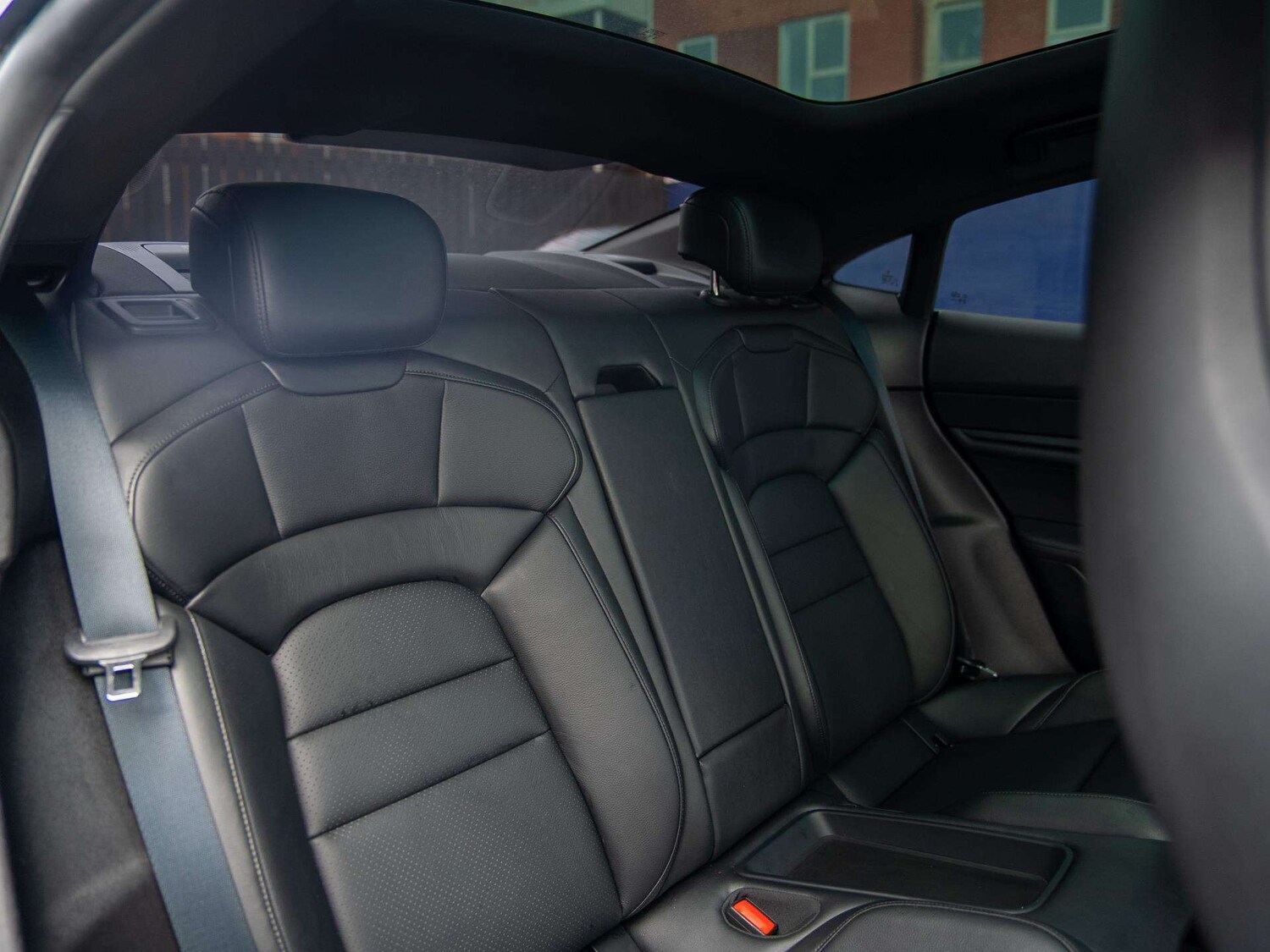 Used Porsche Taycan for sale - 77960951: Photo 10