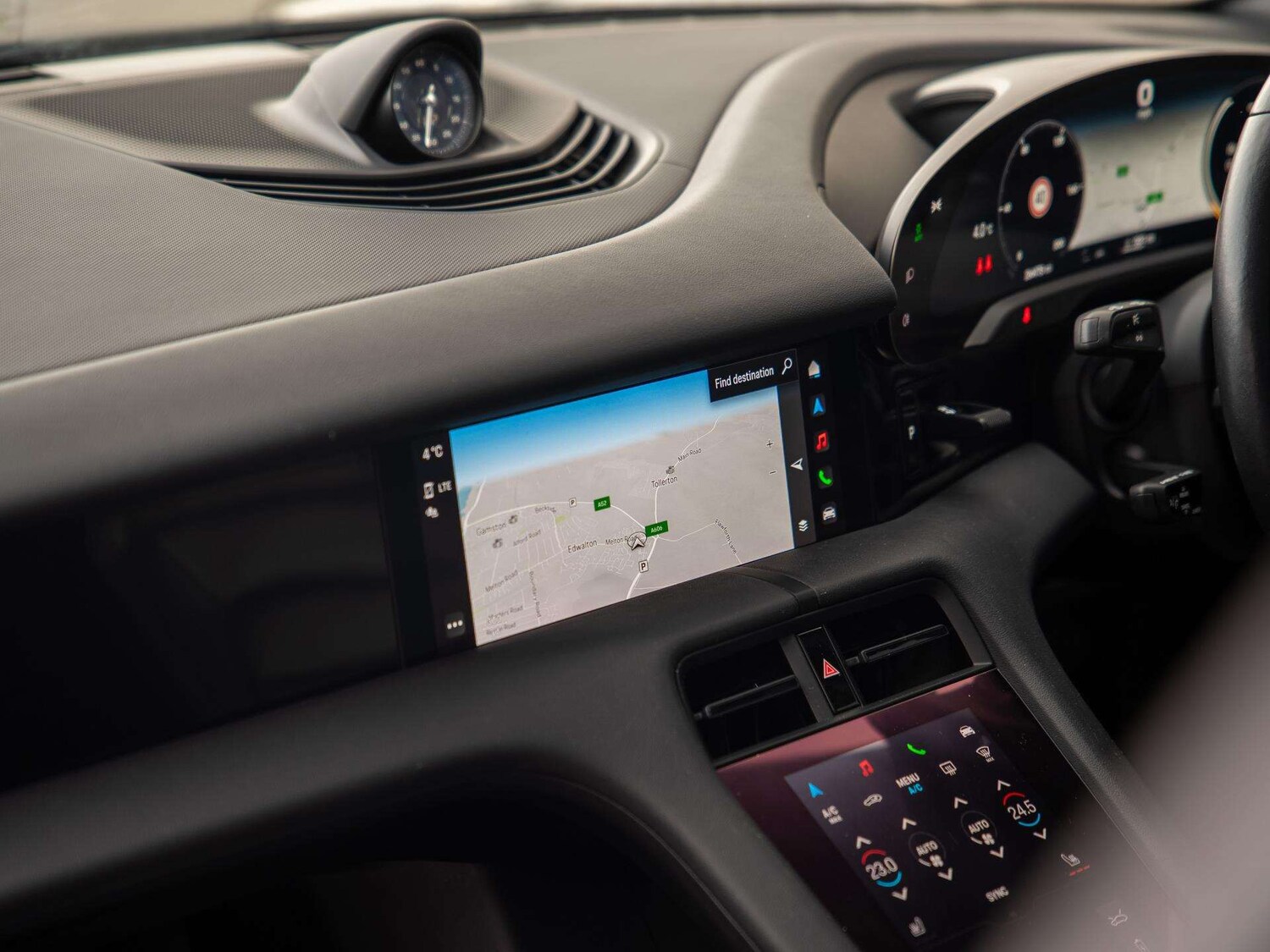 Used Porsche Taycan for sale - 77960951: Photo 22