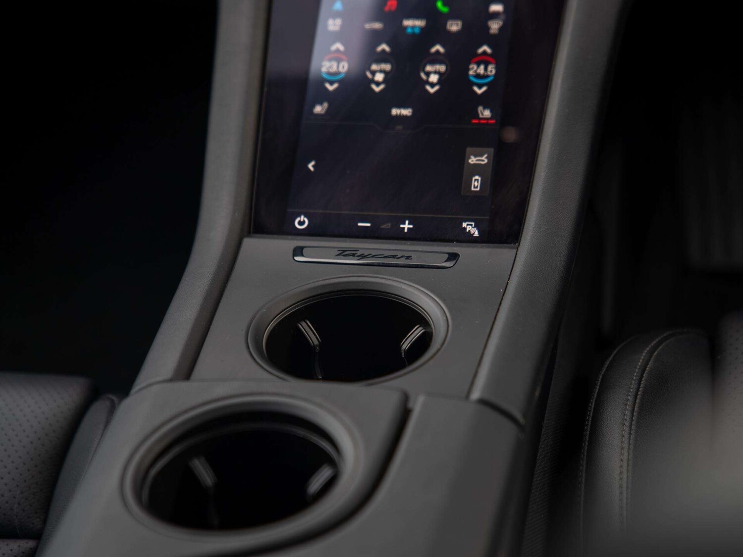 Used Porsche Taycan for sale - 77960951: Photo 28