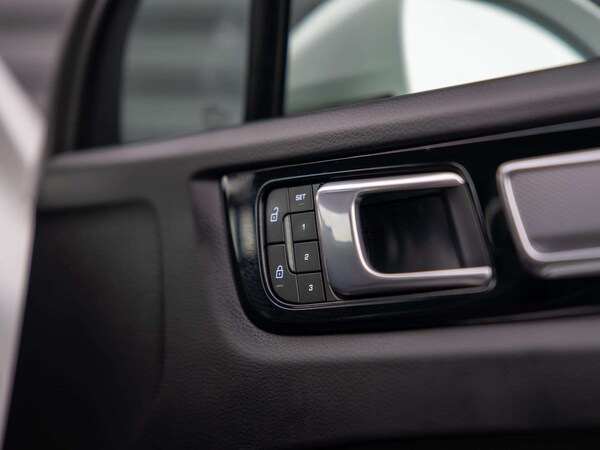 Used Porsche Cayenne 2022 for sale - 76286229: Photo 32