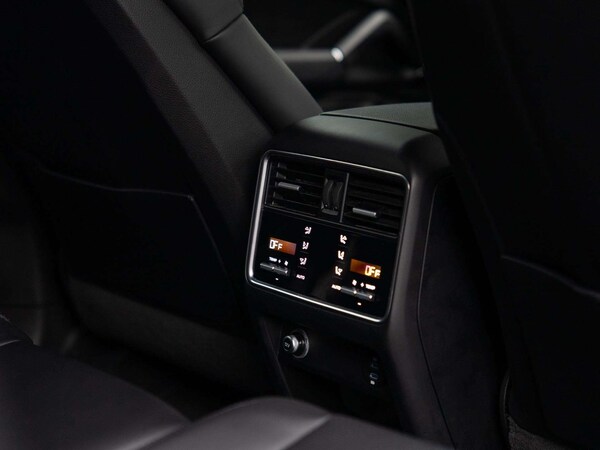 Used Porsche Cayenne 2022 for sale - 76286229: Photo 33