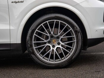 Used Porsche Cayenne 2022 for sale - 76286229: Photo 4