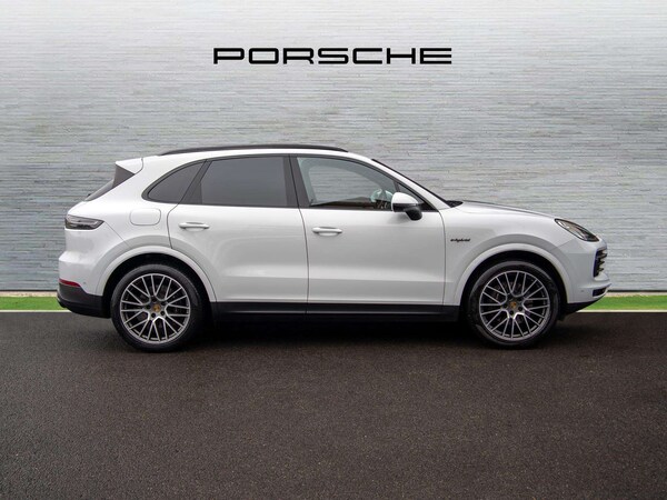 Used Porsche Cayenne 2022 for sale - 76286229: Photo 5